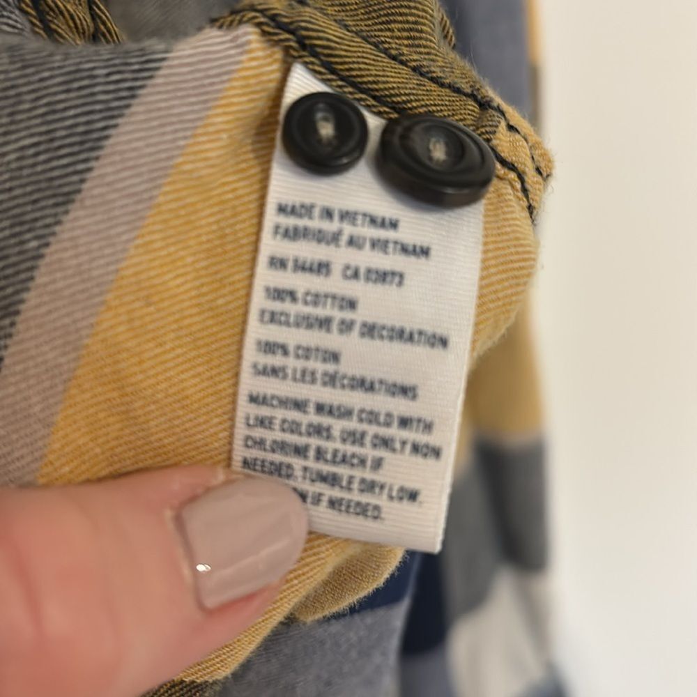 American Eagle navy gold and cream flannel size large - Picture 4 of 4
